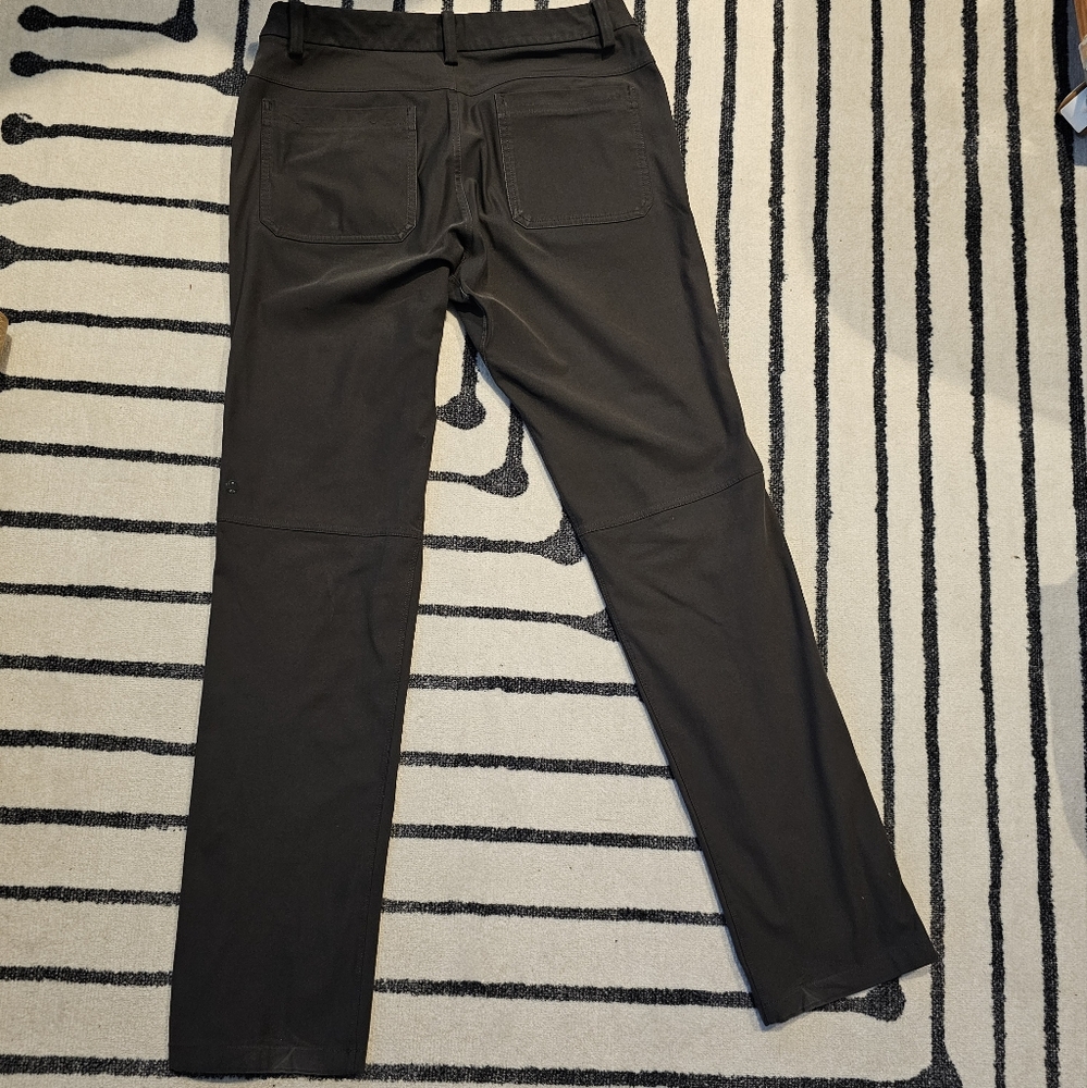 Lululemon Grey ABC Mens Size 30 Pant